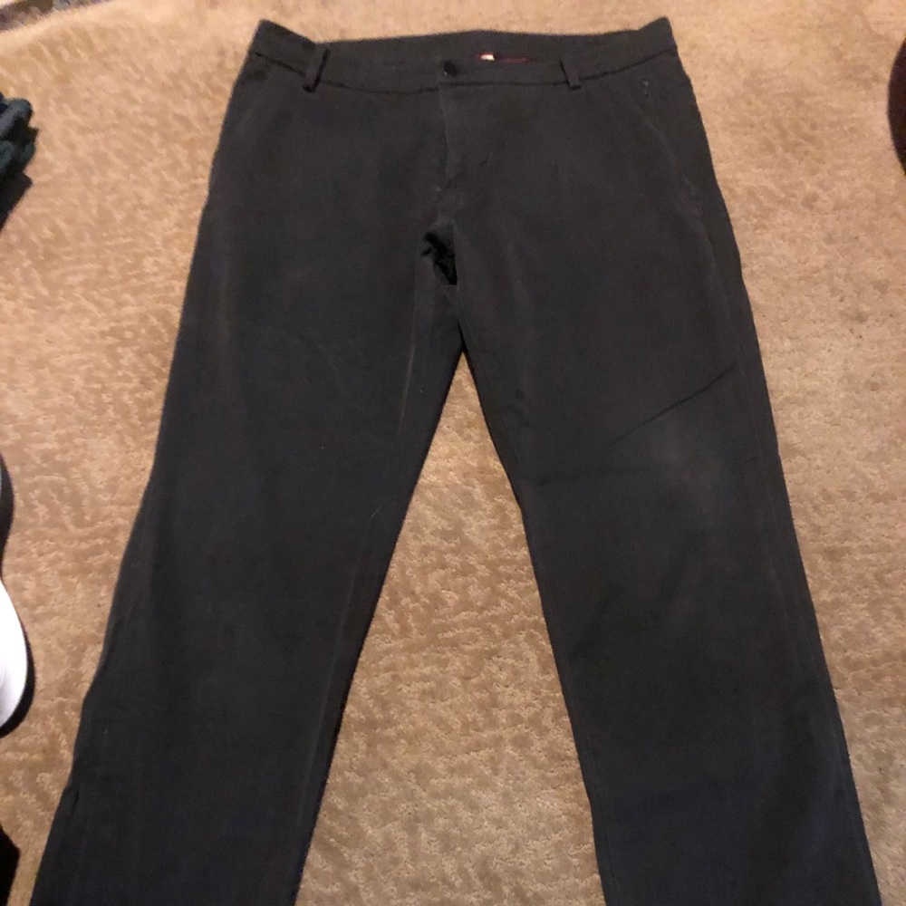 Lulu Lemon black commission pant